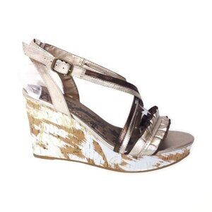 Vigoss Sandal Women Size 8.5 Gold Cork Platform Wedge Strappy White